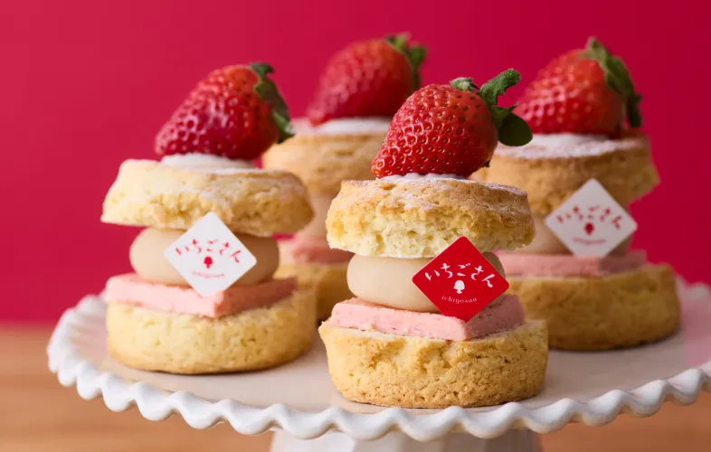 佐賀県産「いちごさん」のあんバタースコーンサンドの写真